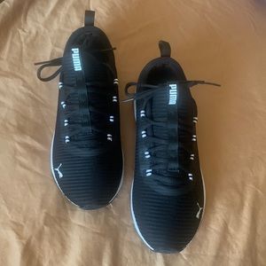 Womens Puma Soft Foam Sneakers